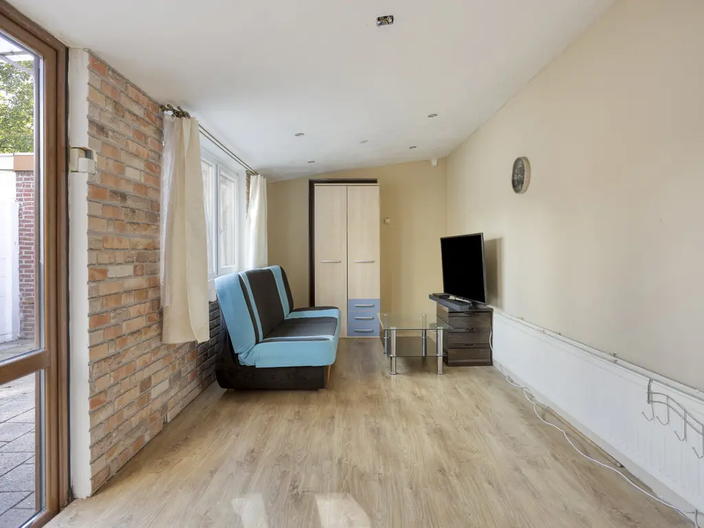 Don Sartostraat 3, TILBURG