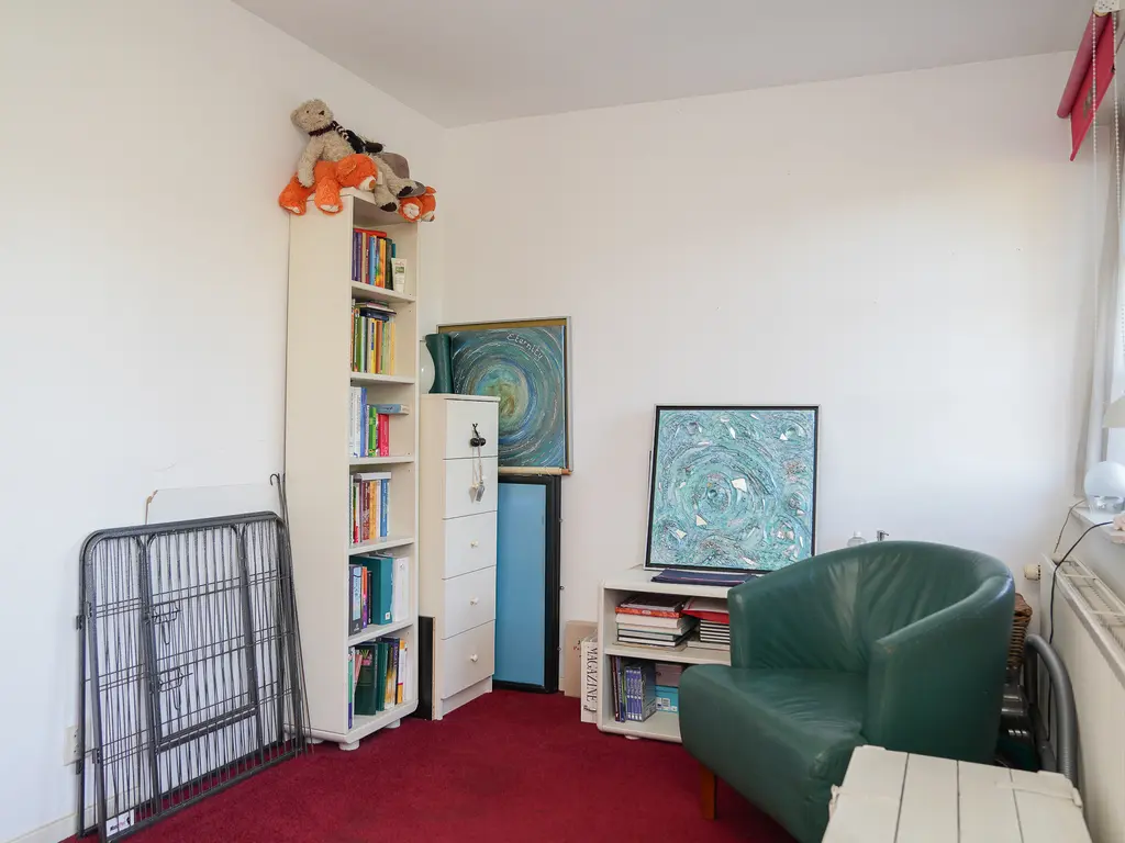 Juliana van Stolberglaan 26, NAARDEN