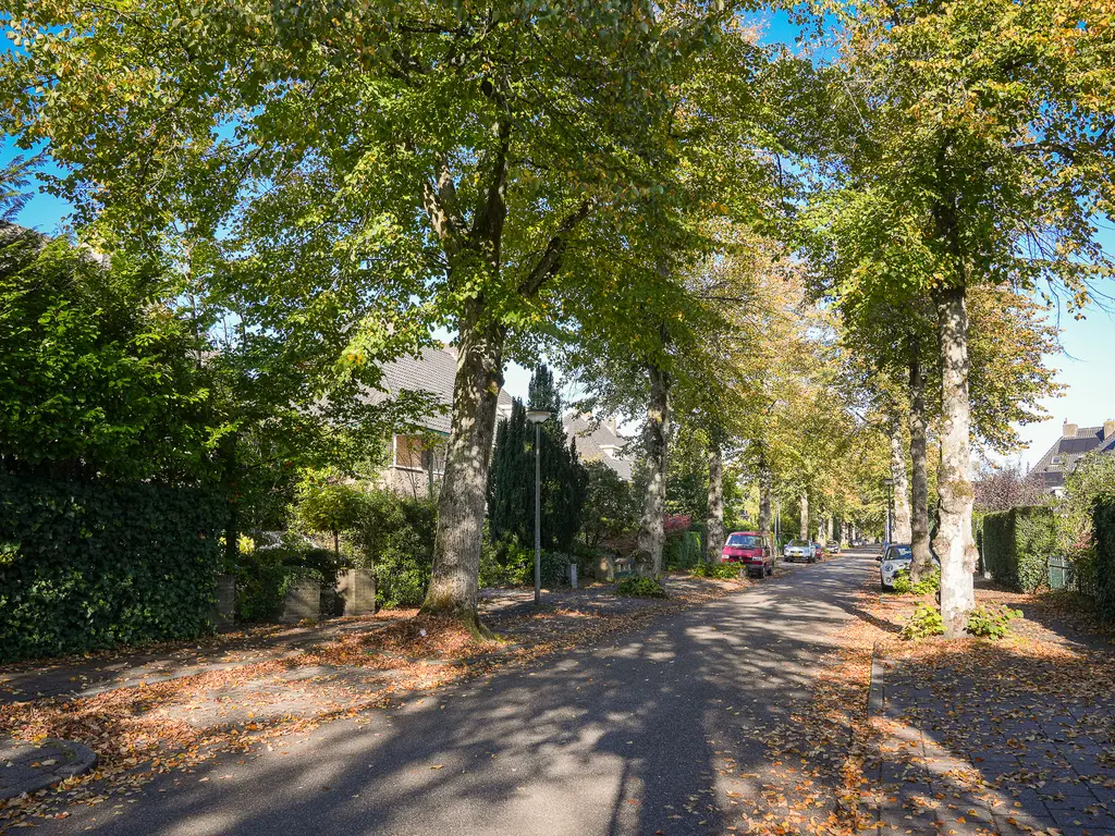 Juliana van Stolberglaan 26, NAARDEN