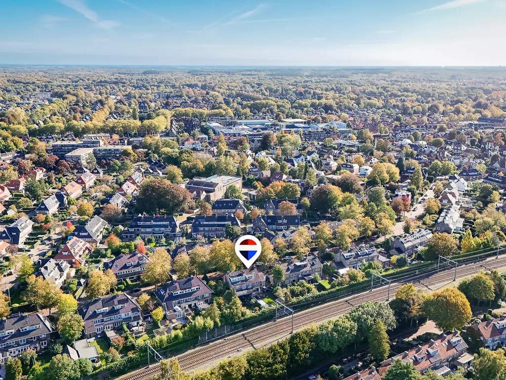 Juliana van Stolberglaan 26, NAARDEN