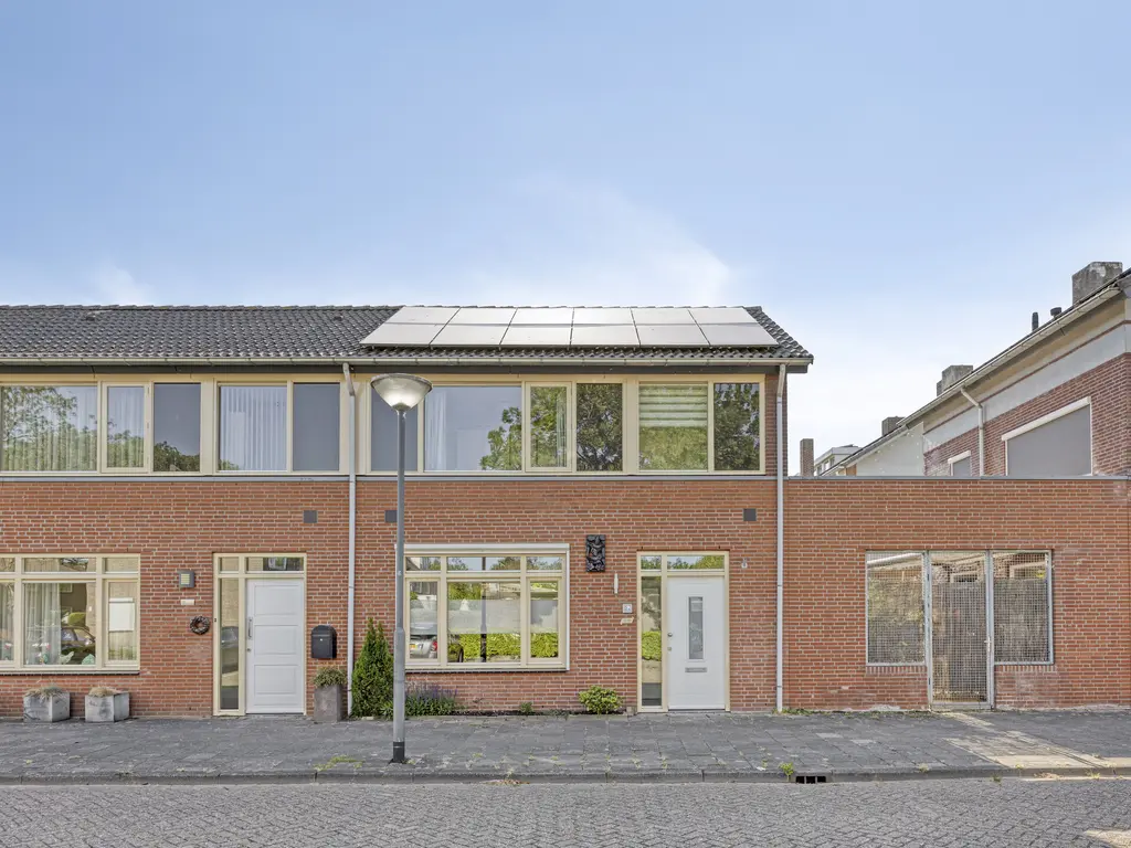 Dr. Ringersstraat 2a, WAALWIJK