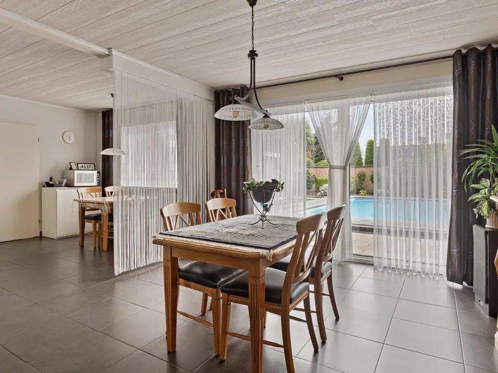 Margrietstraat 44, ST. WILLEBRORD