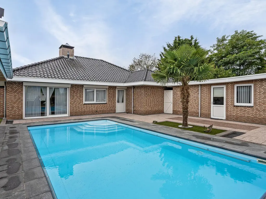 Margrietstraat 44, ST. WILLEBRORD