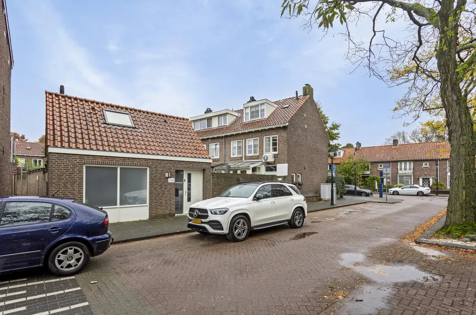 Frederik Hendriklaan 100