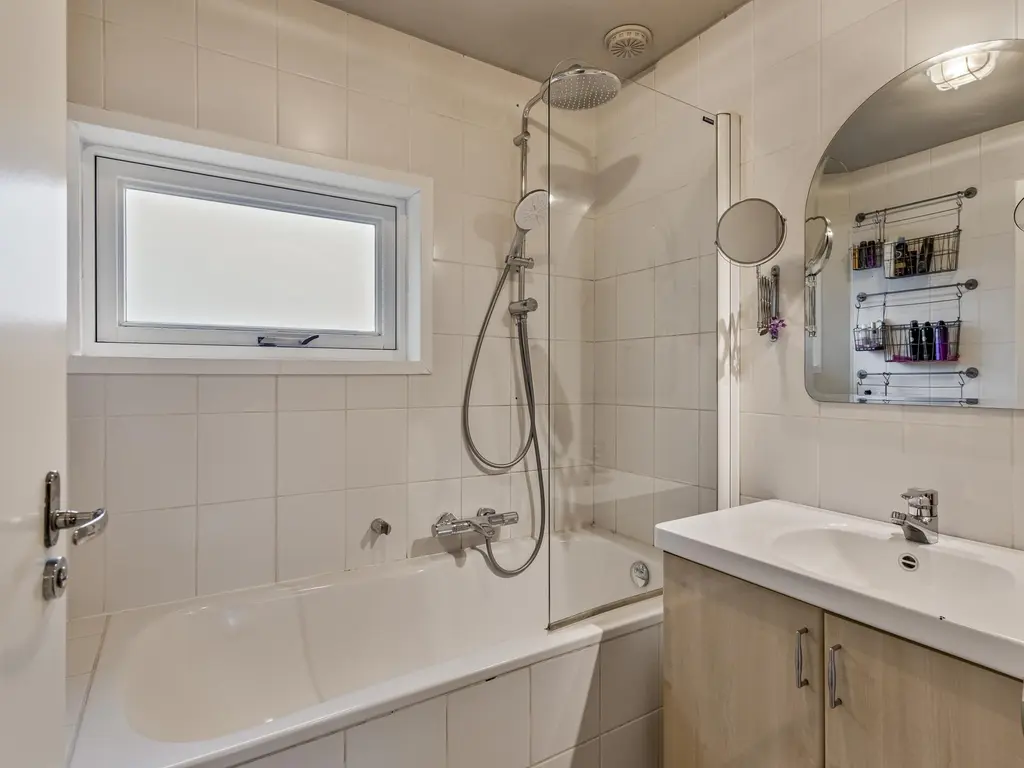 Frederik Hendriklaan 100, 'S-HERTOGENBOSCH