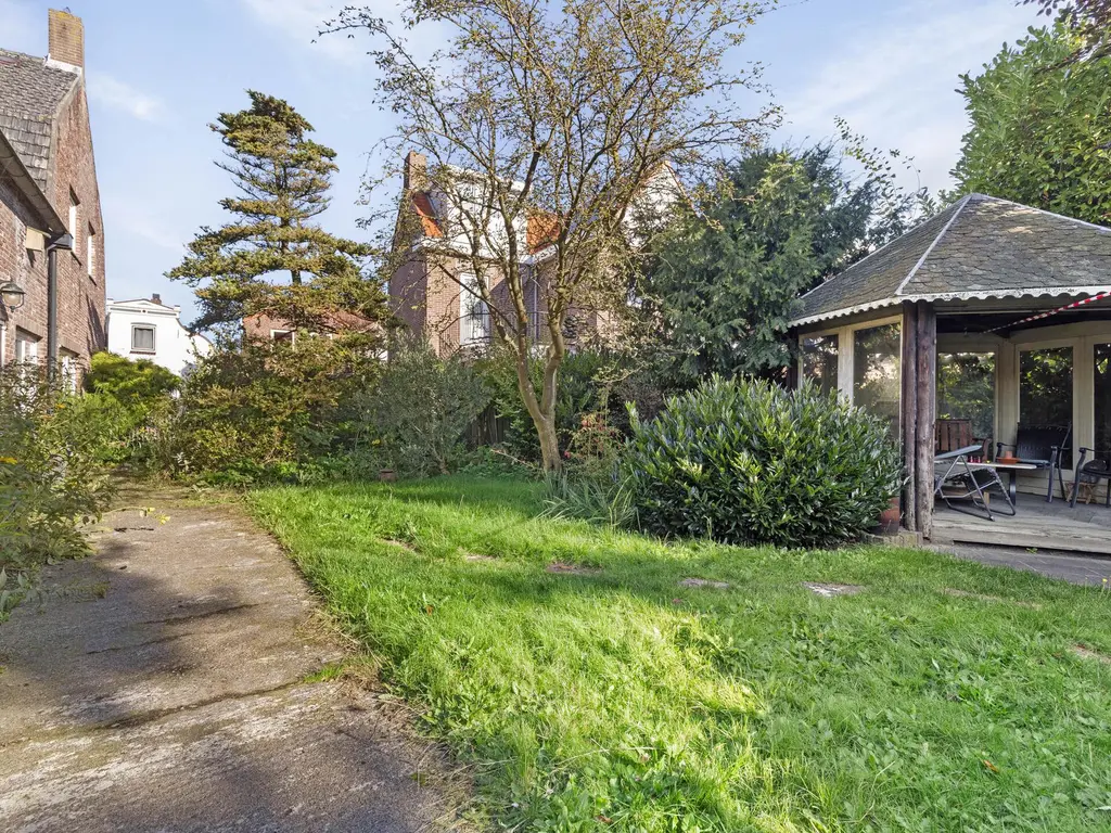 Roestenbergstraat 38, KAATSHEUVEL