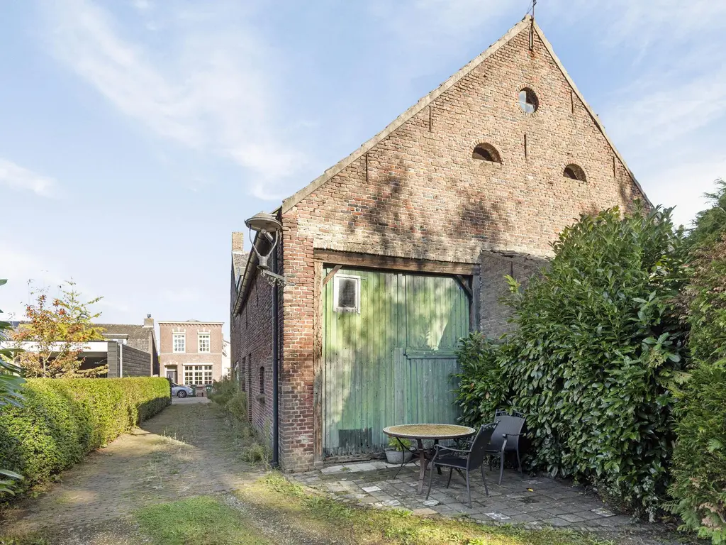 Roestenbergstraat 38, KAATSHEUVEL