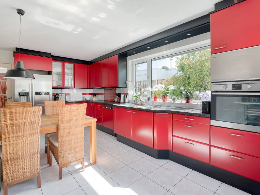 Gulbergsven 8, EINDHOVEN