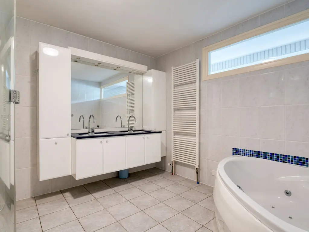 Gulbergsven 8, EINDHOVEN