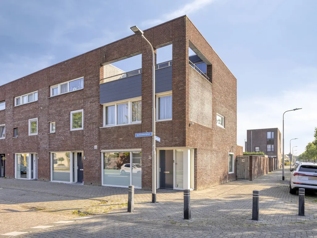 Spakenburglaan 76, TILBURG