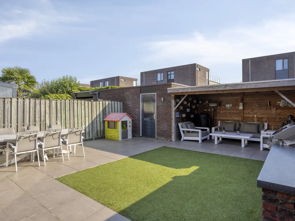 Spakenburglaan 76, TILBURG