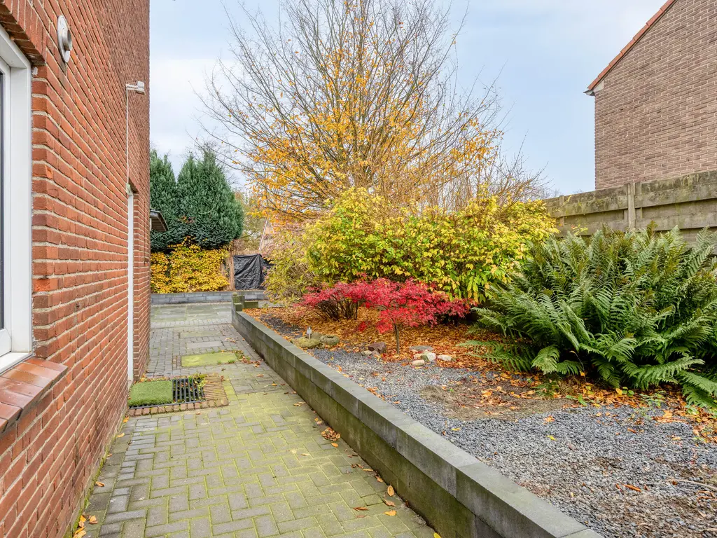 van Nispenstraat 98, GROESBEEK