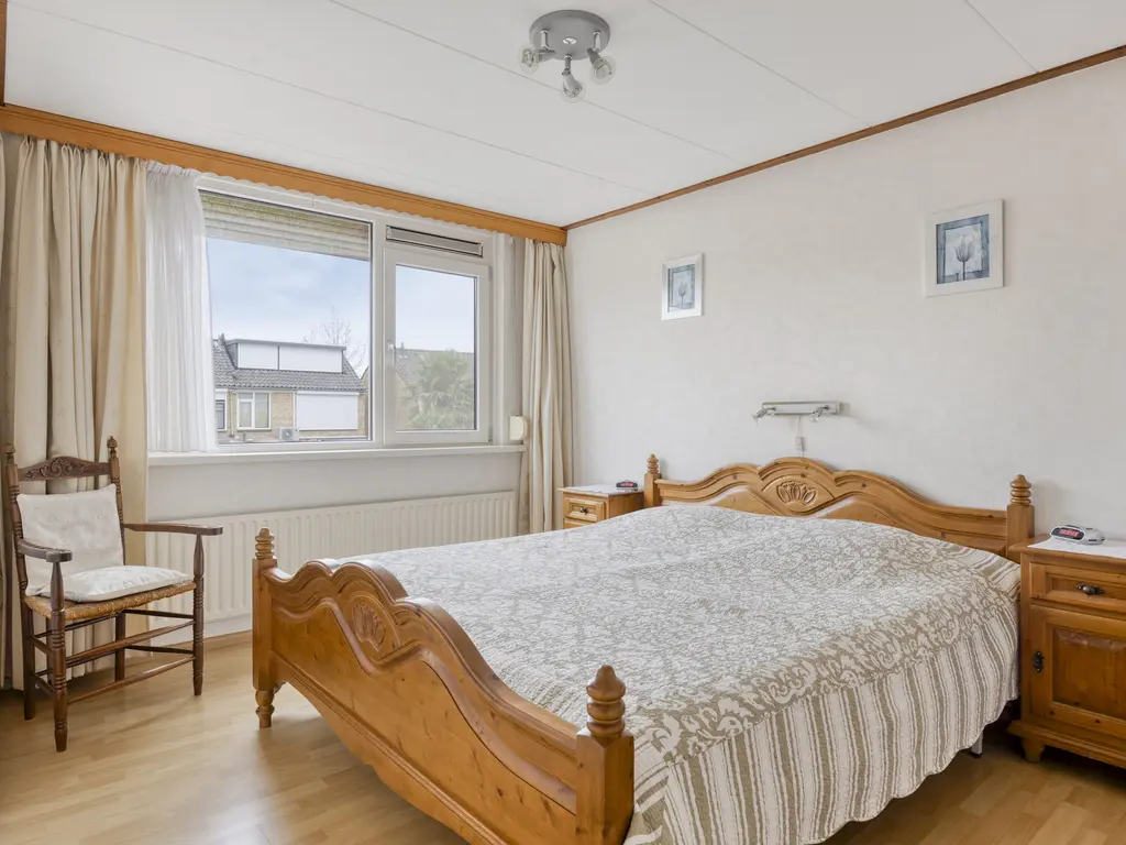 Eikenlaan 28, WAALWIJK