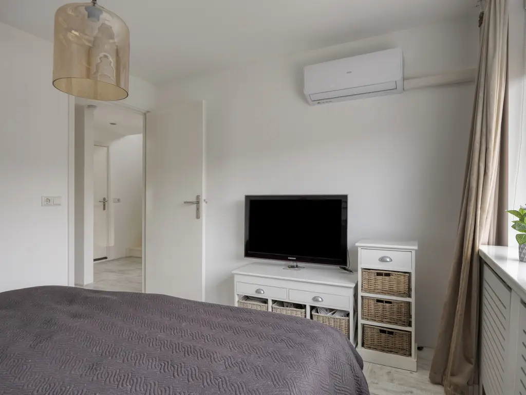 Seringenhof 28, WAALWIJK