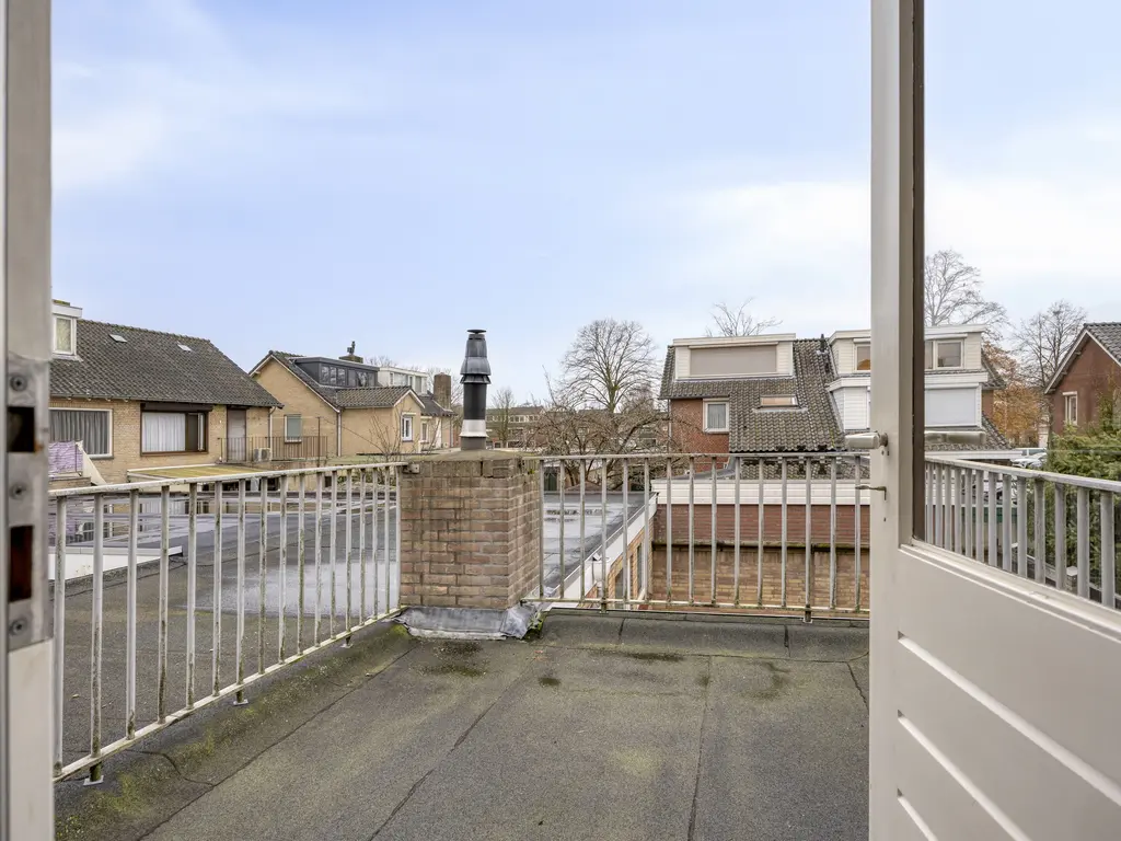 Seringenhof 28, WAALWIJK