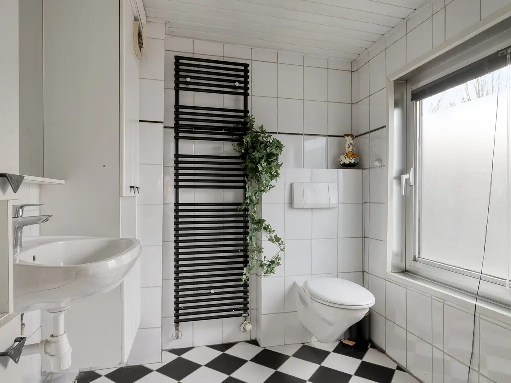 Kwaadeindstraat 100, TILBURG