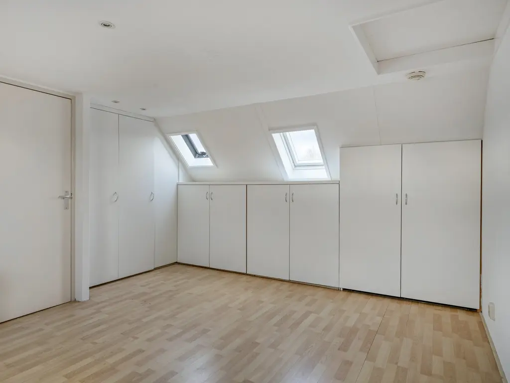 Riethovenerf 13, TILBURG