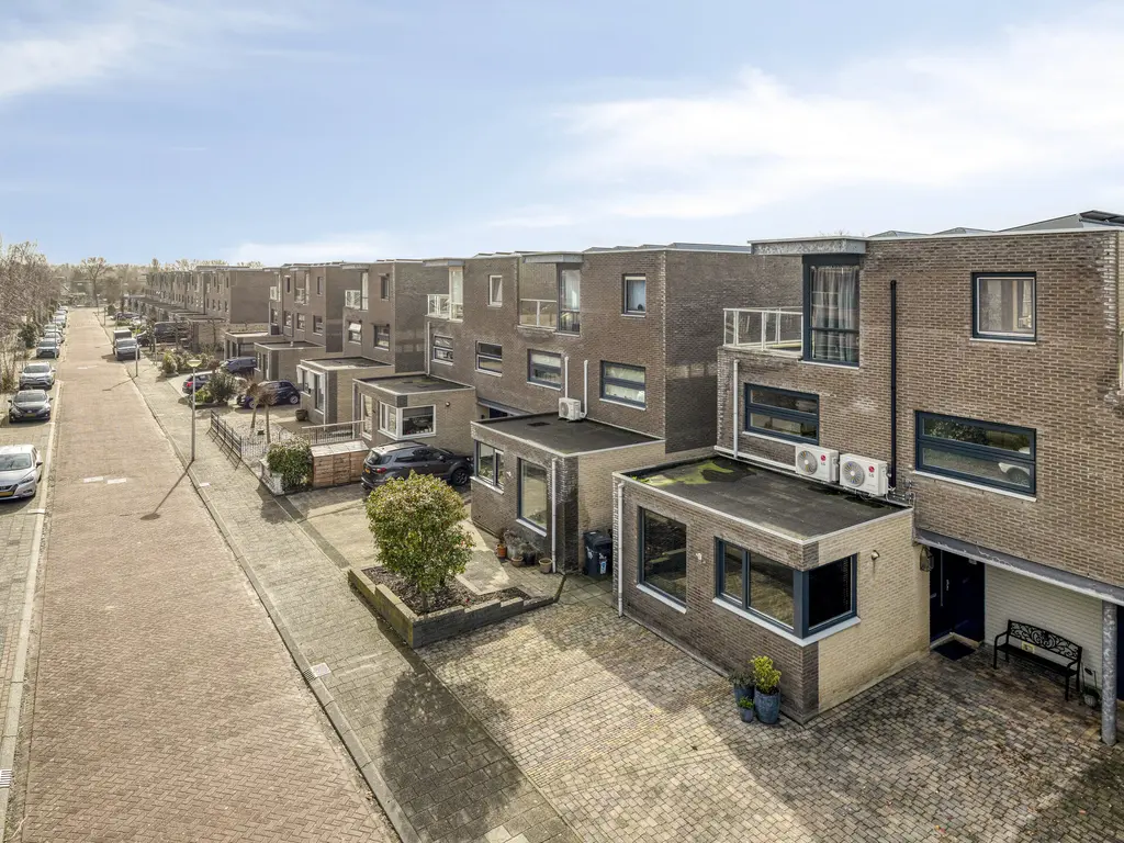 Triathlonweg 18, HELLEVOETSLUIS