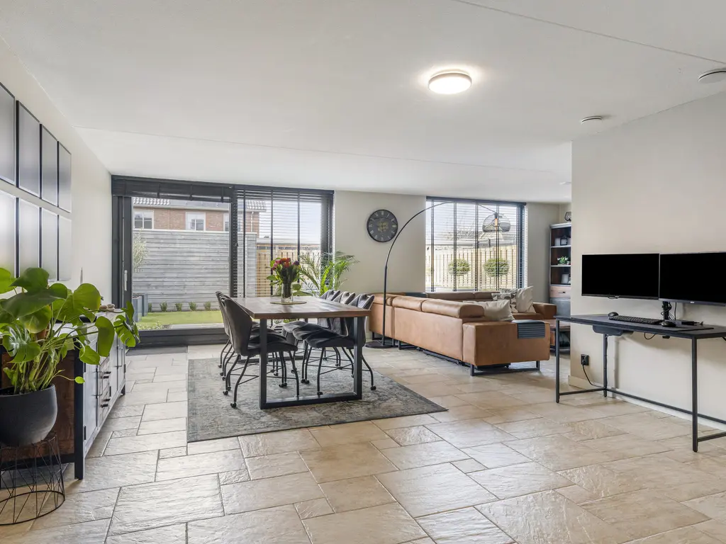 Triathlonweg 18, HELLEVOETSLUIS