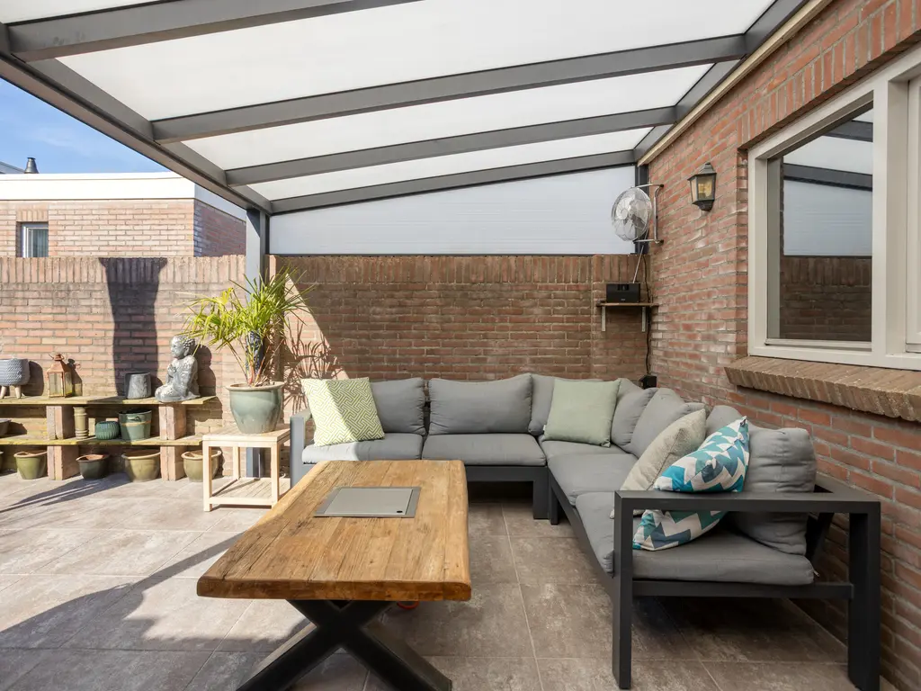 St. Crispijnstraat 27, WAALWIJK