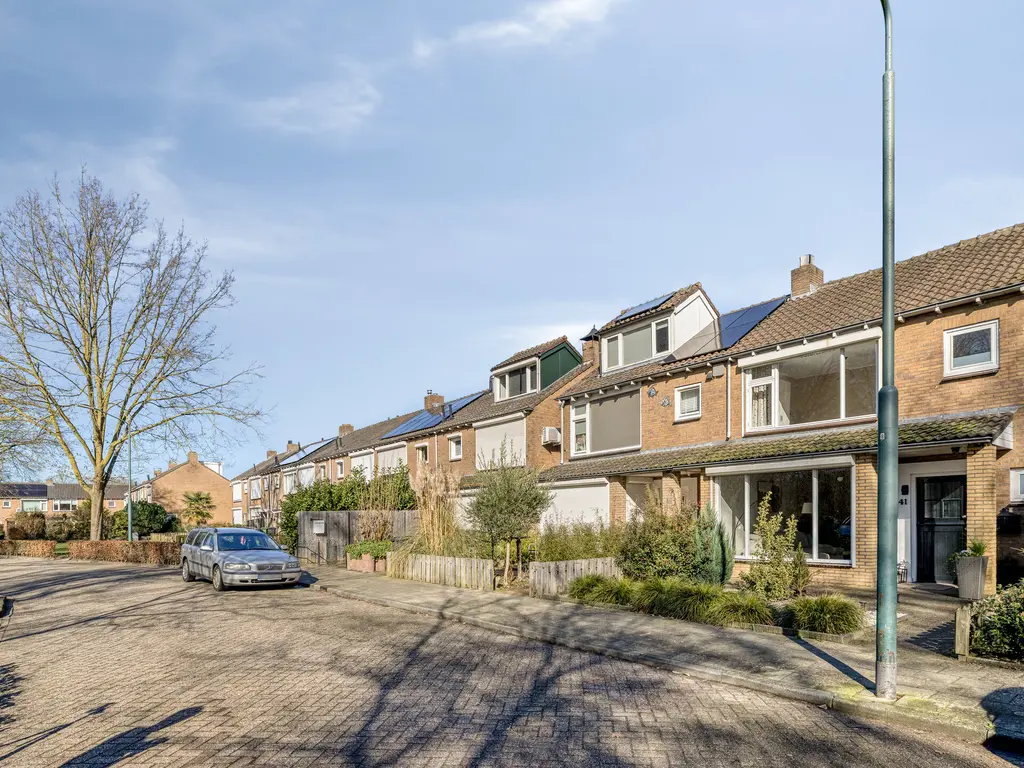 Oranjelaan 41, OUDHEUSDEN