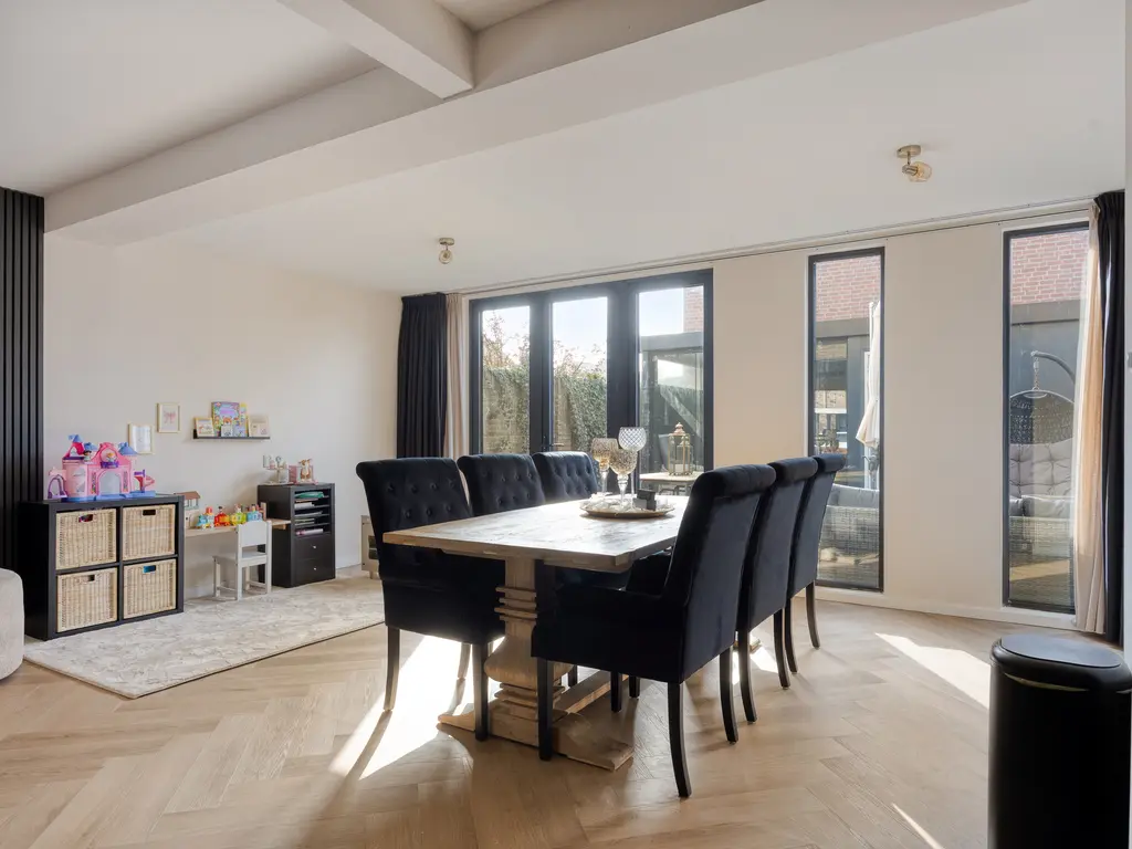 Beatrixstraat 11, SPRANG-CAPELLE