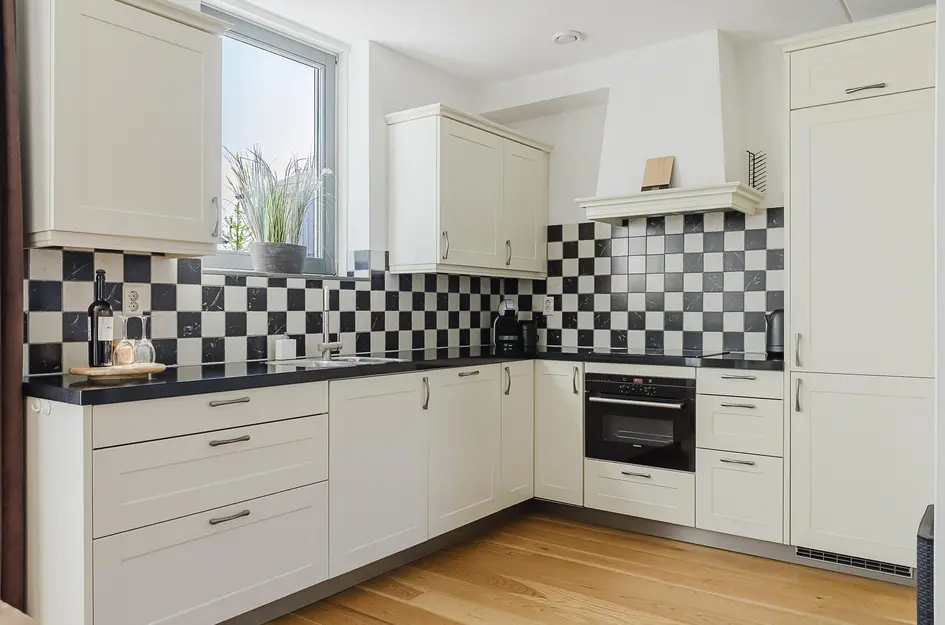 Anton Pieckhof 4