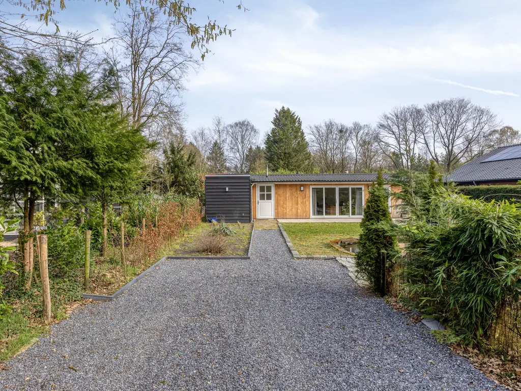 De Stille Wille 202, OOST WEST EN MIDDELBEERS