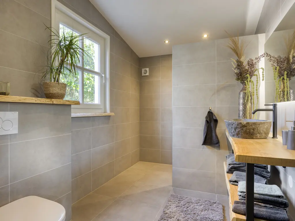 De Stille Wille 202, OOST WEST EN MIDDELBEERS