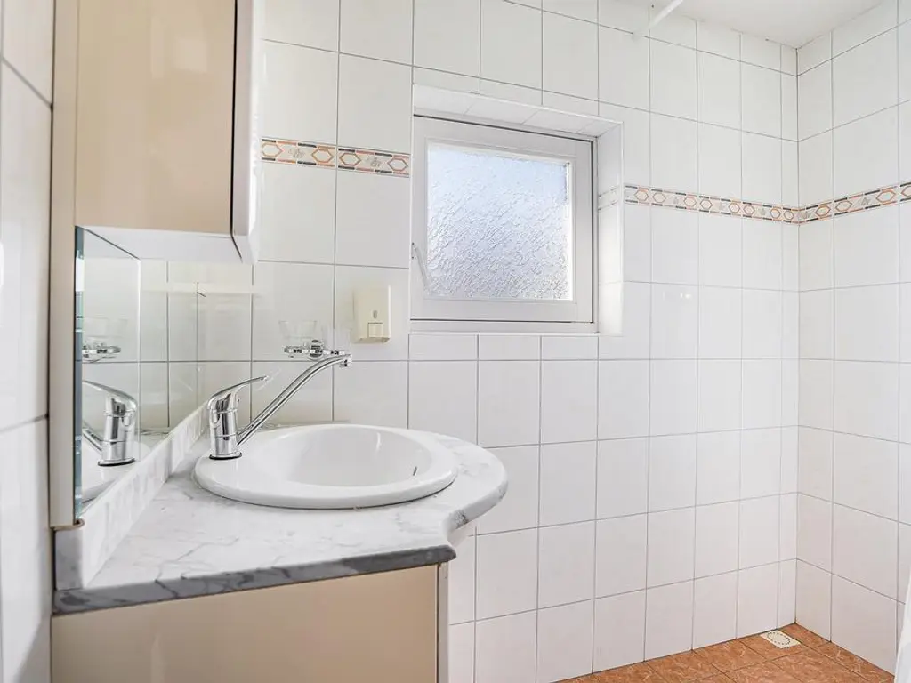 Averuitstraat 26, WAALWIJK