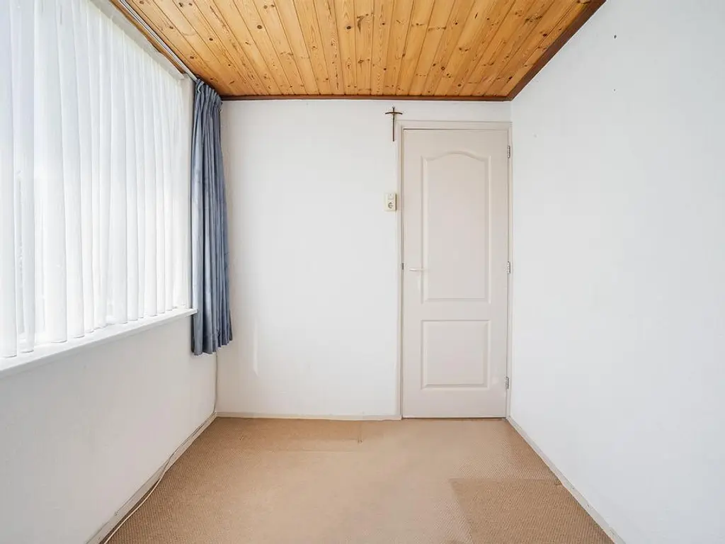 Averuitstraat 26, WAALWIJK