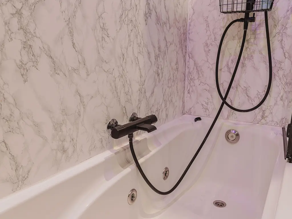 Elzenbroek 64, BREDA