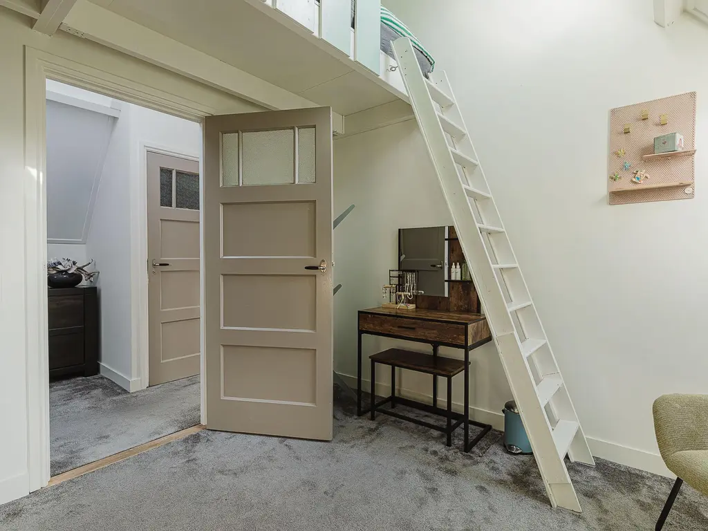 Nieuwstraat 100, GILZE