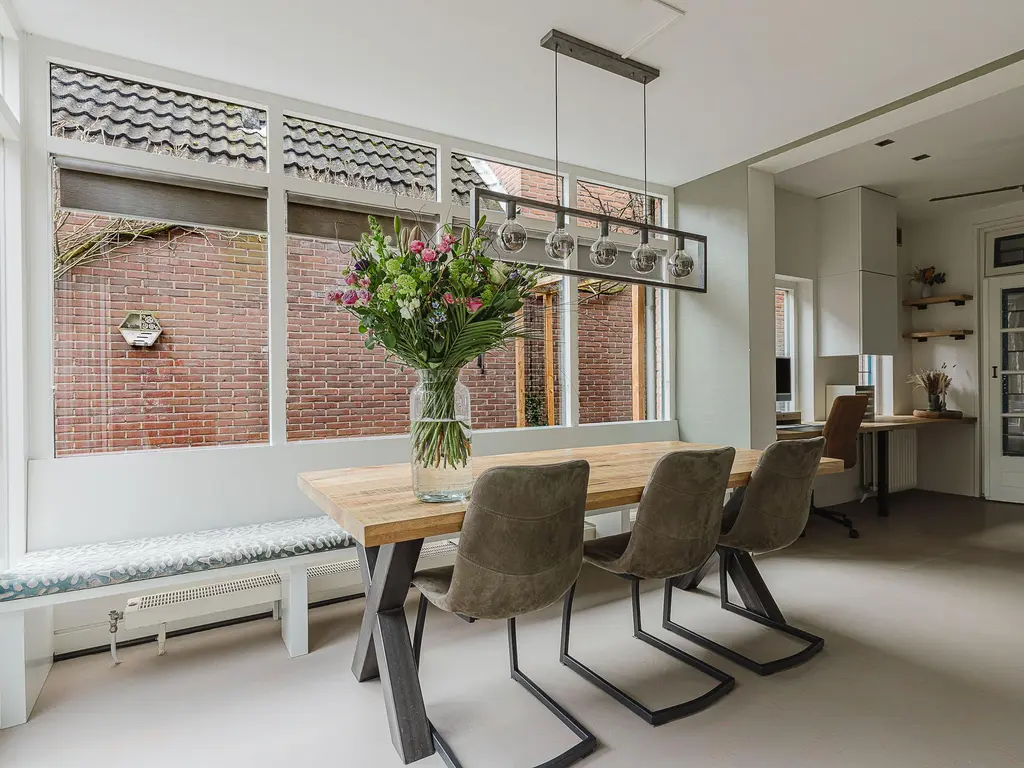 Nieuwstraat 100, GILZE