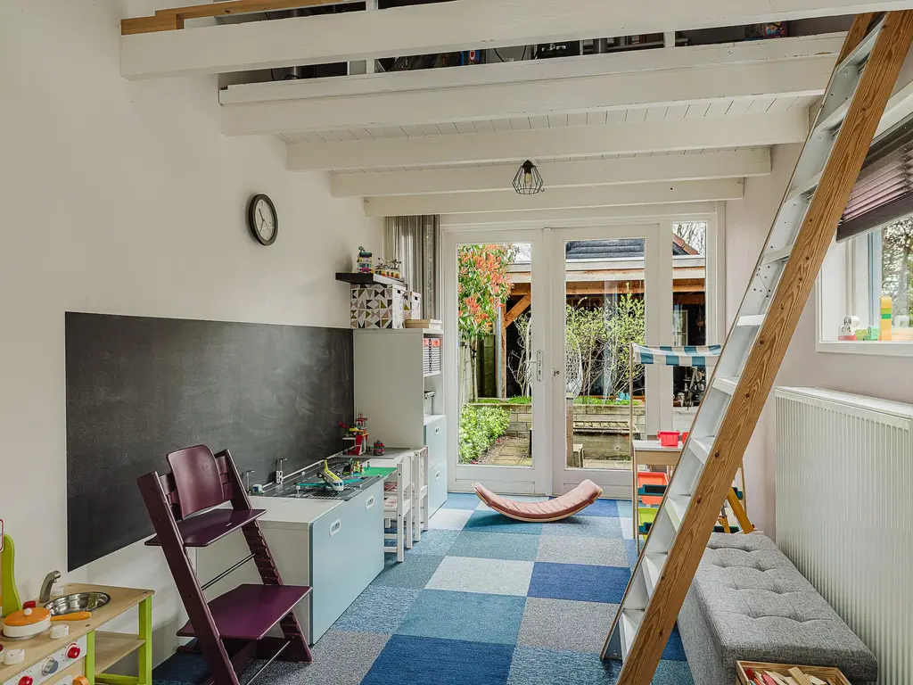 Nieuwstraat 100, GILZE