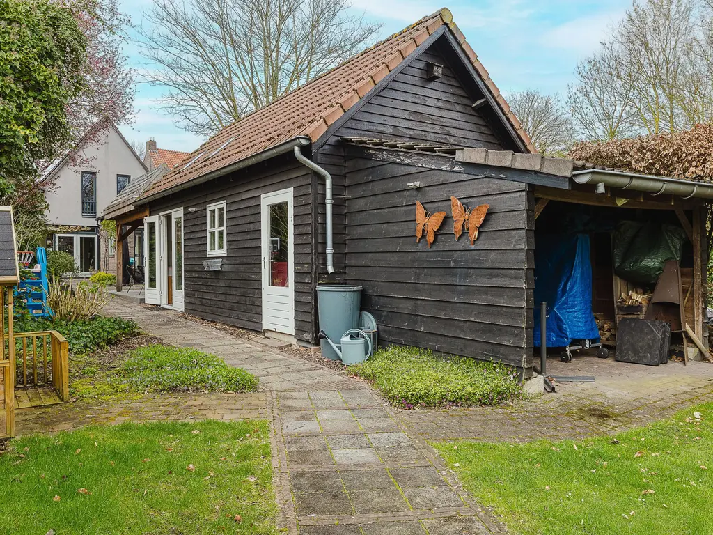 Nieuwstraat 100, GILZE