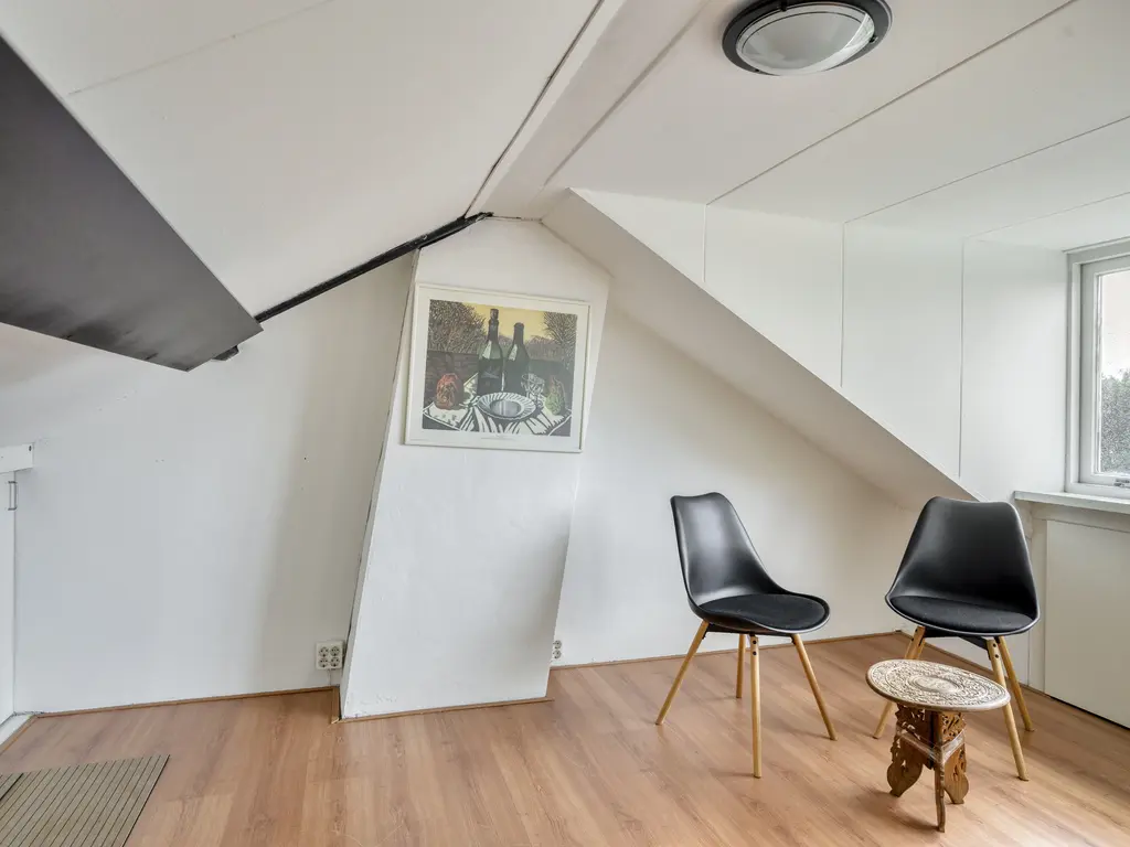Kamperfoeliestraat 30, WAALWIJK
