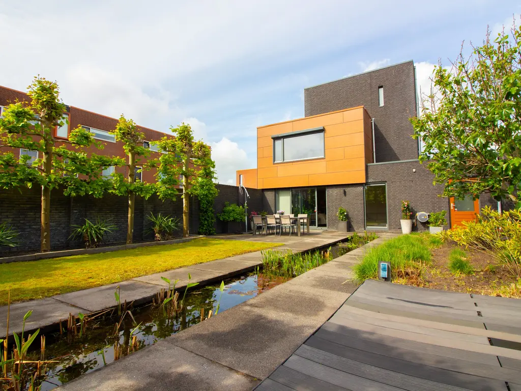Villa Dotterbloem 19, WAALWIJK