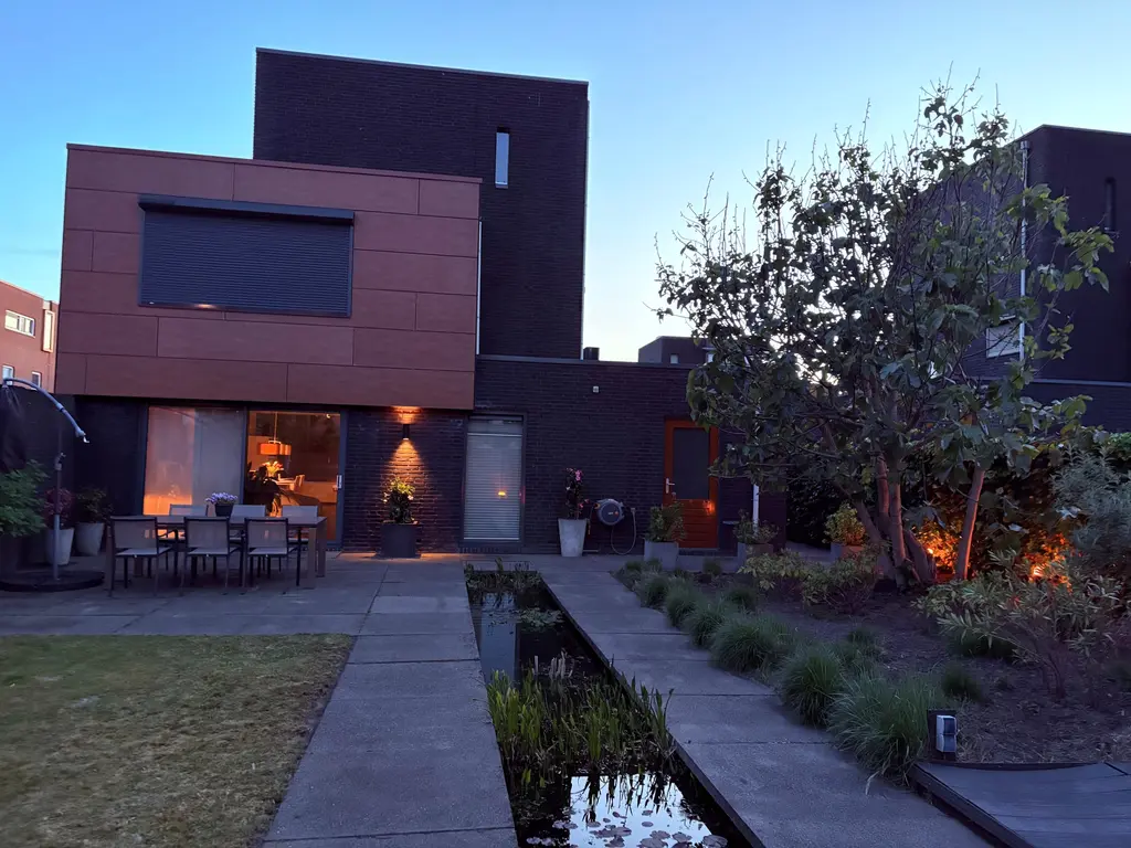 Villa Dotterbloem 19, WAALWIJK