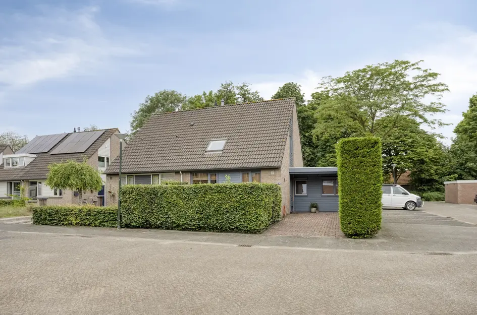 Berliozhof 19
