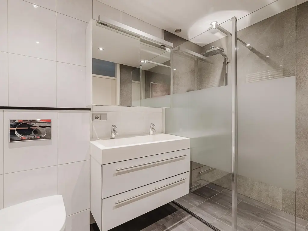 Châteaurouxhof 1, EINDHOVEN
