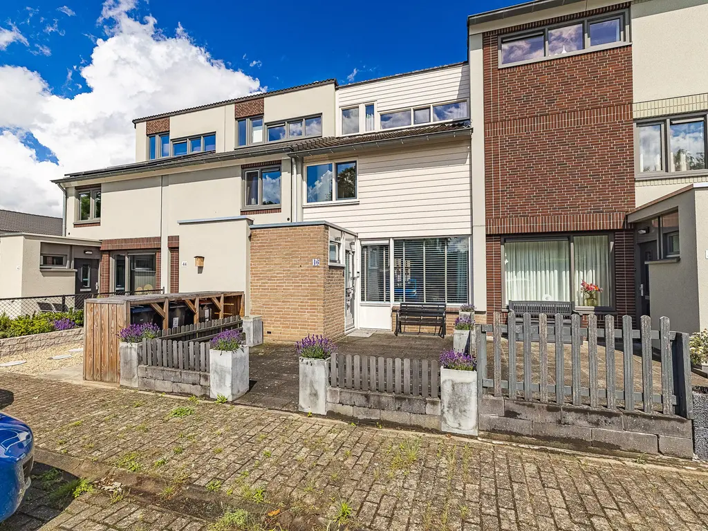 Zesde Haren 46, 'S-HERTOGENBOSCH