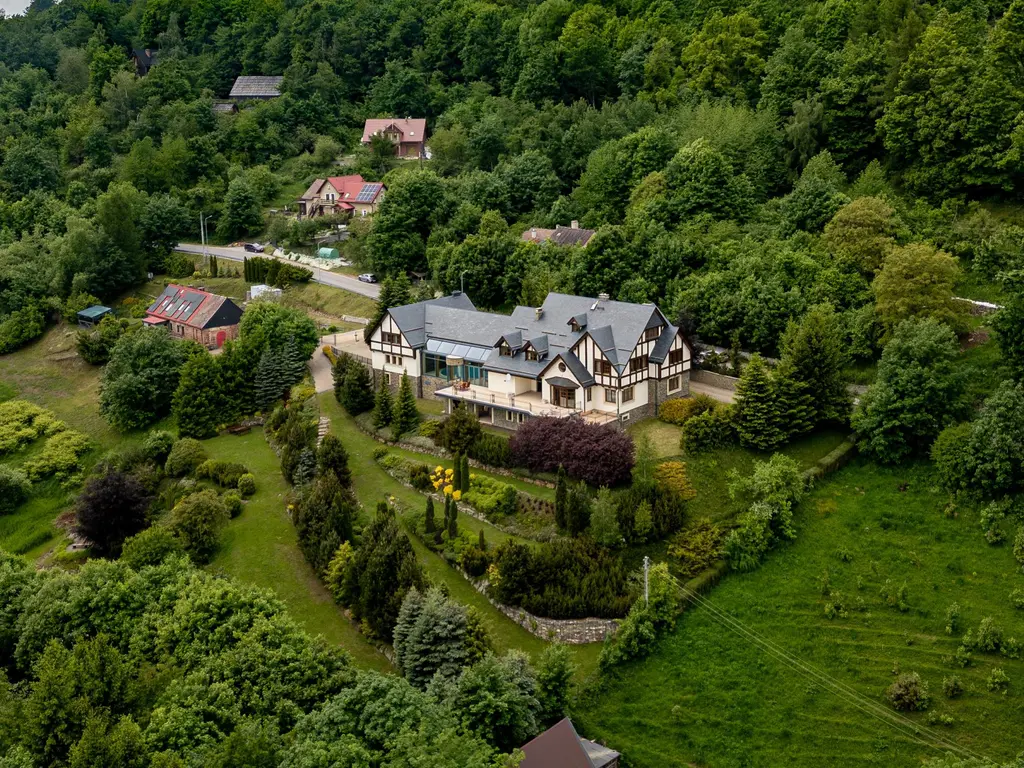 Górne Miasto 13 , 57-215 SREBRNA GÓRA
