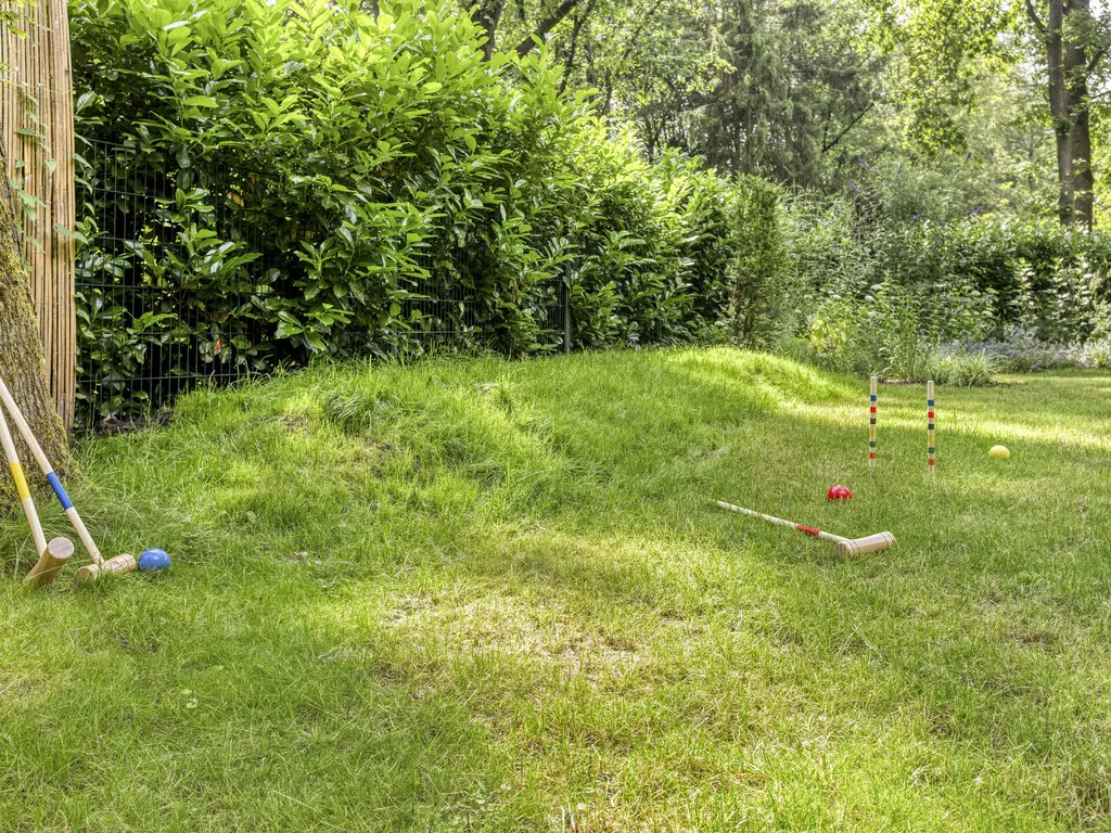 De Stille Wille 29, OOST WEST EN MIDDELBEERS