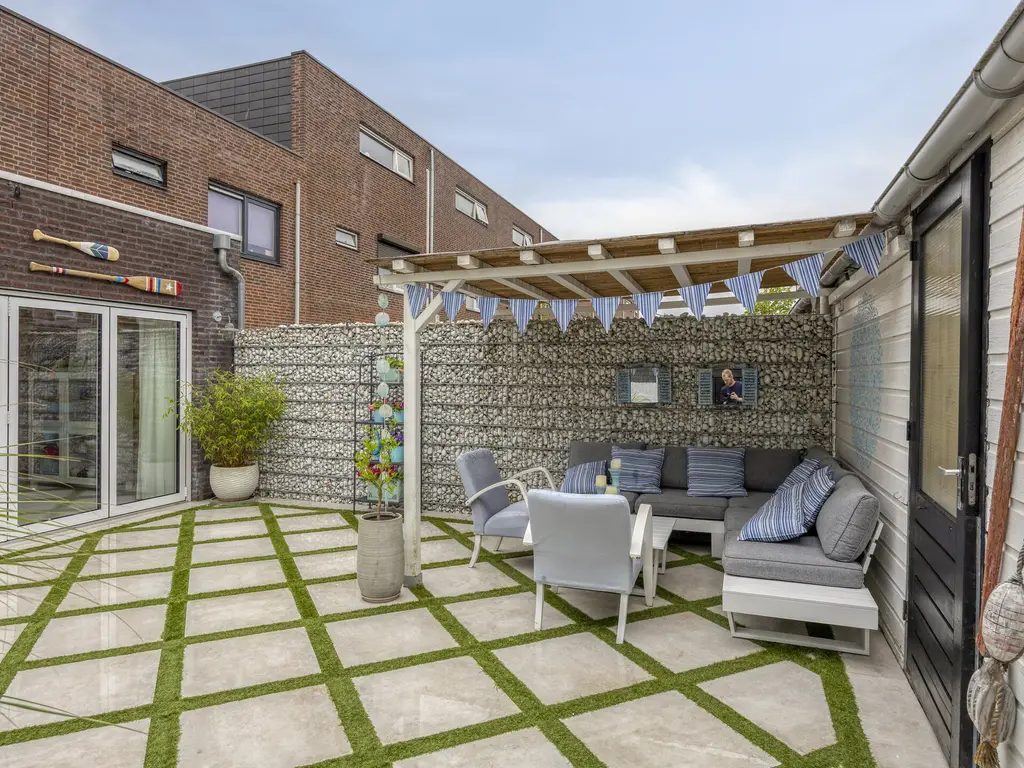 Sneekstraat 43, TILBURG