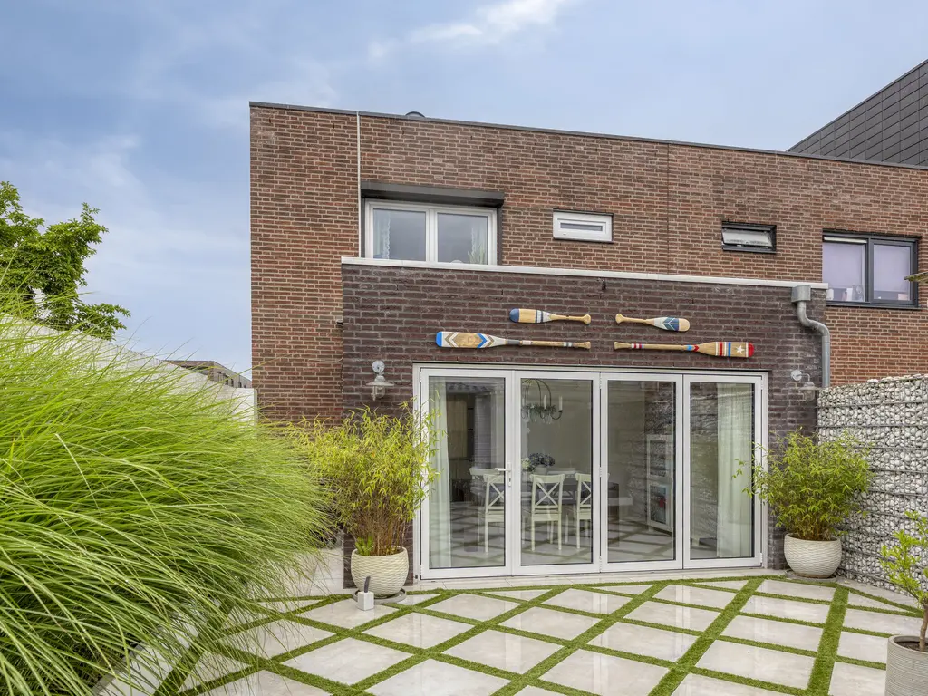 Sneekstraat 43, TILBURG
