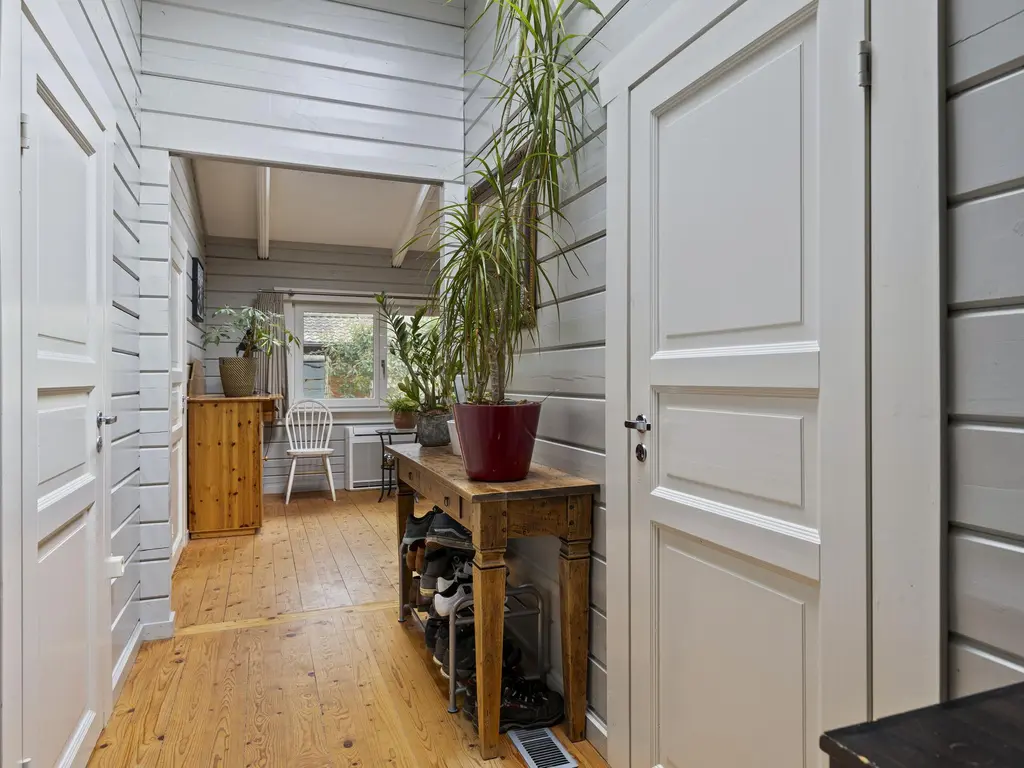 De Stille Wille 275, OOST WEST EN MIDDELBEERS