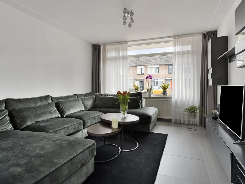 Van Breestraat 45, TILBURG