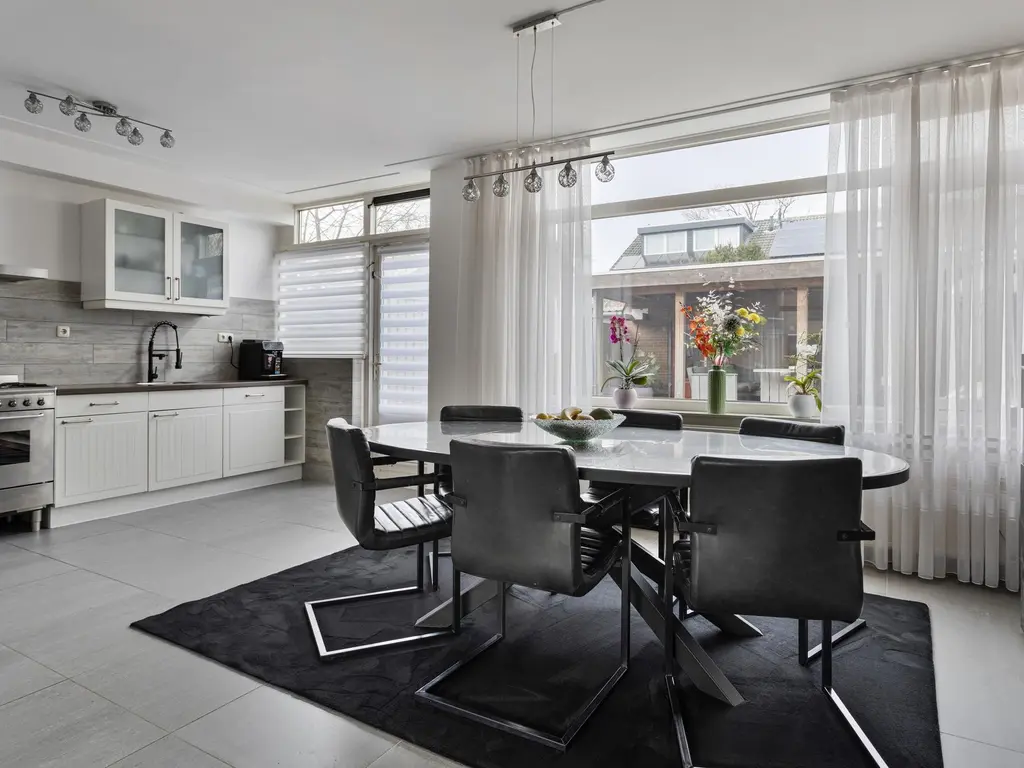 Van Breestraat 45, TILBURG