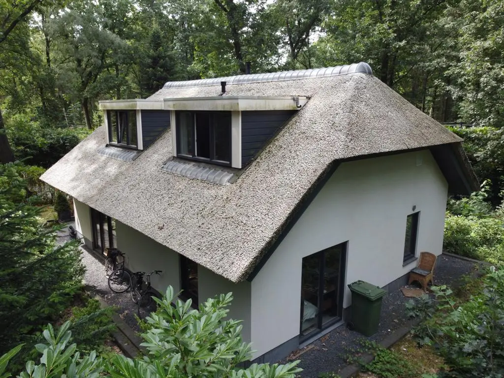 De Stille Wille 26, OOST WEST EN MIDDELBEERS